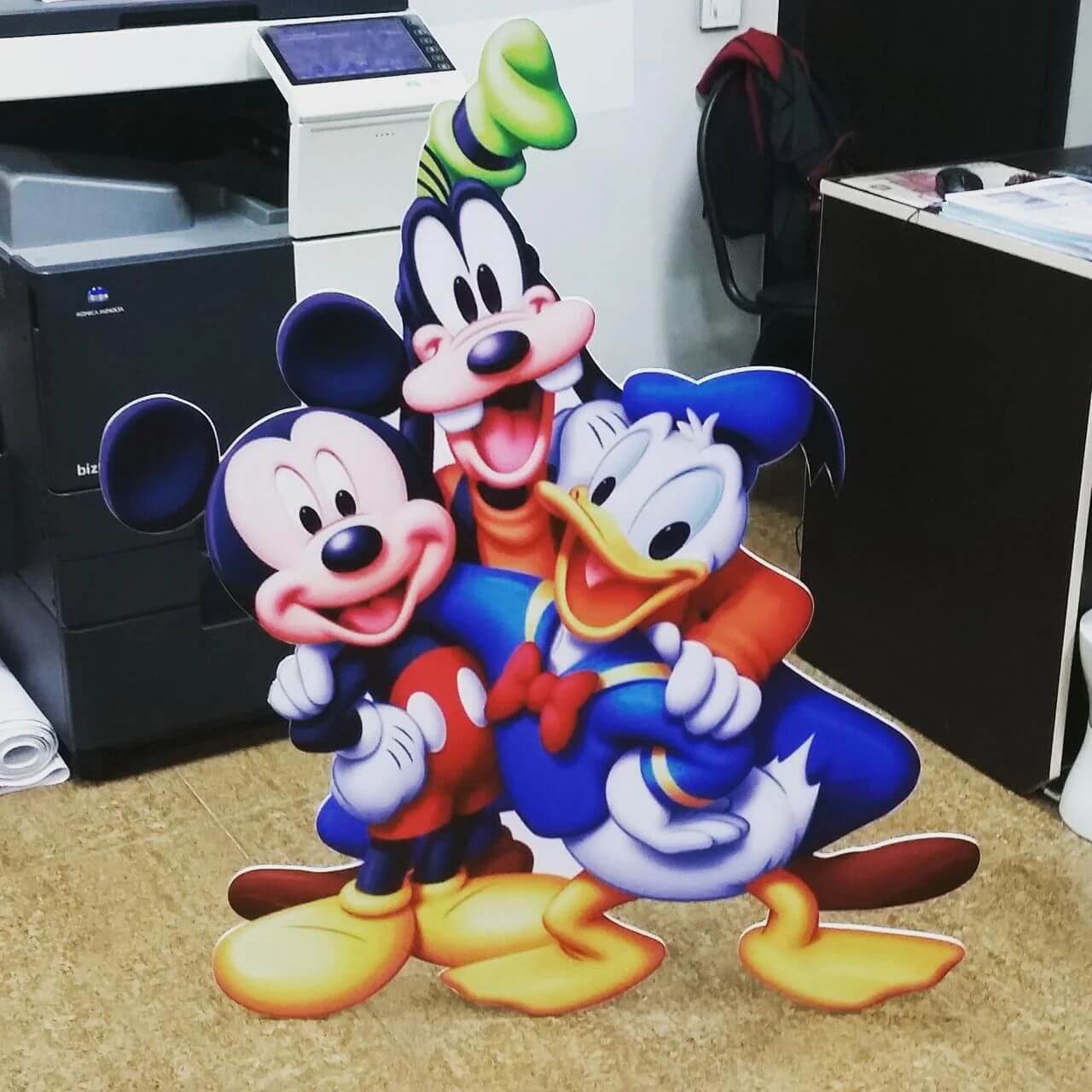 Ростовые фигуры – купить в Москве | Цена на печать ростовых фигур ...